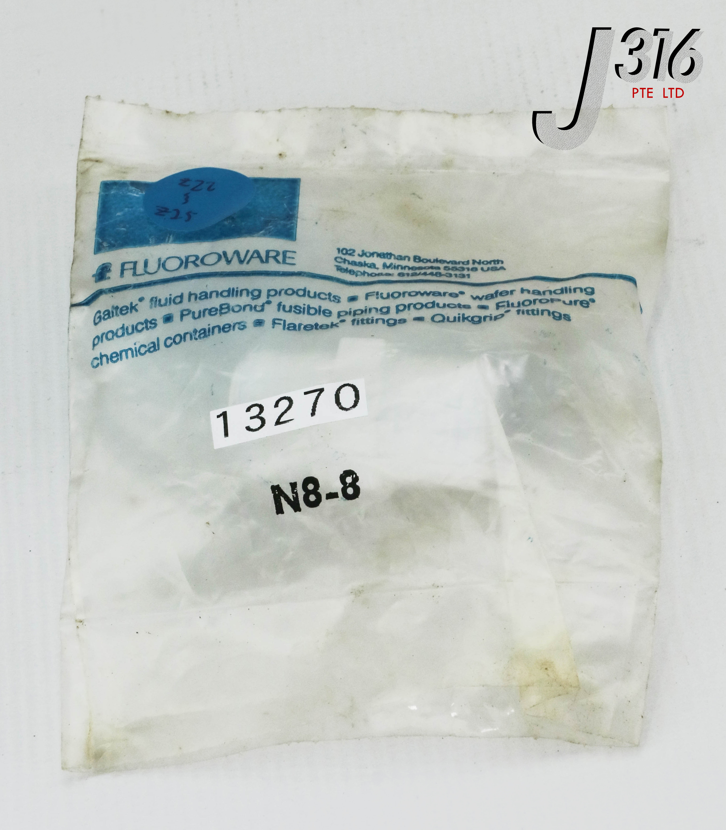 13270 FLUOROWARE NPT PIPE STRAIGHT UNION, ½